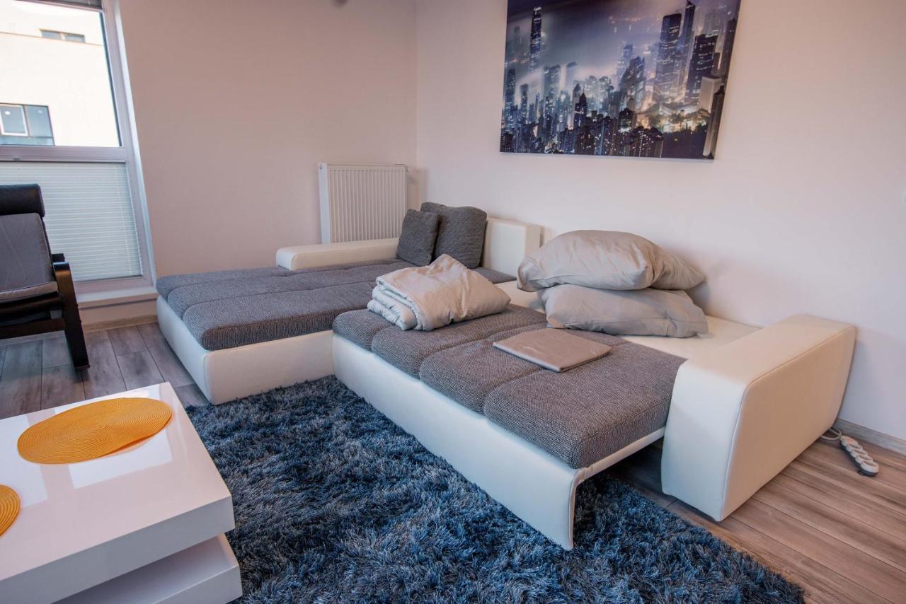 Luxury Westpark 2 Presidentialsuite With Lake View W4 布加勒斯特 外观 照片