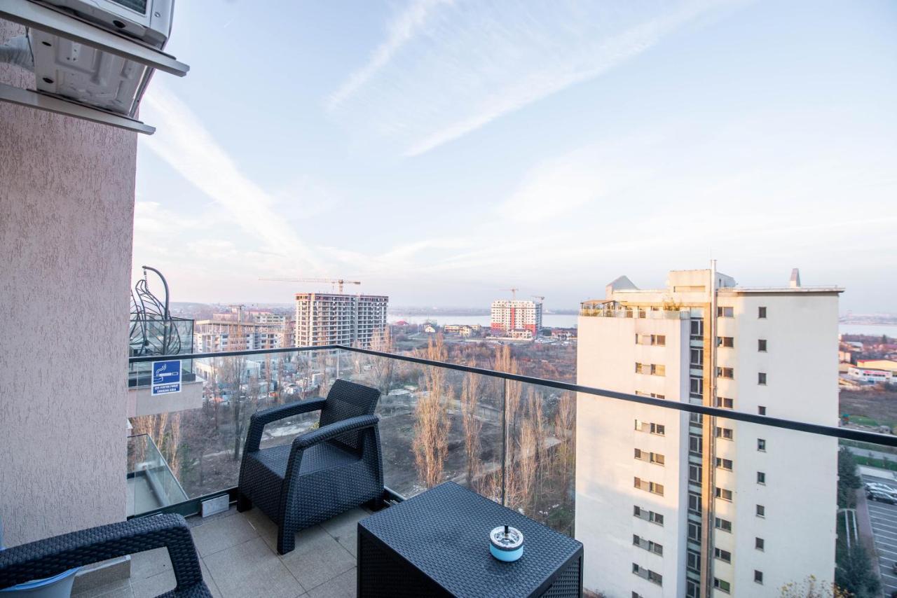 Luxury Westpark 2 Presidentialsuite With Lake View W4 布加勒斯特 外观 照片